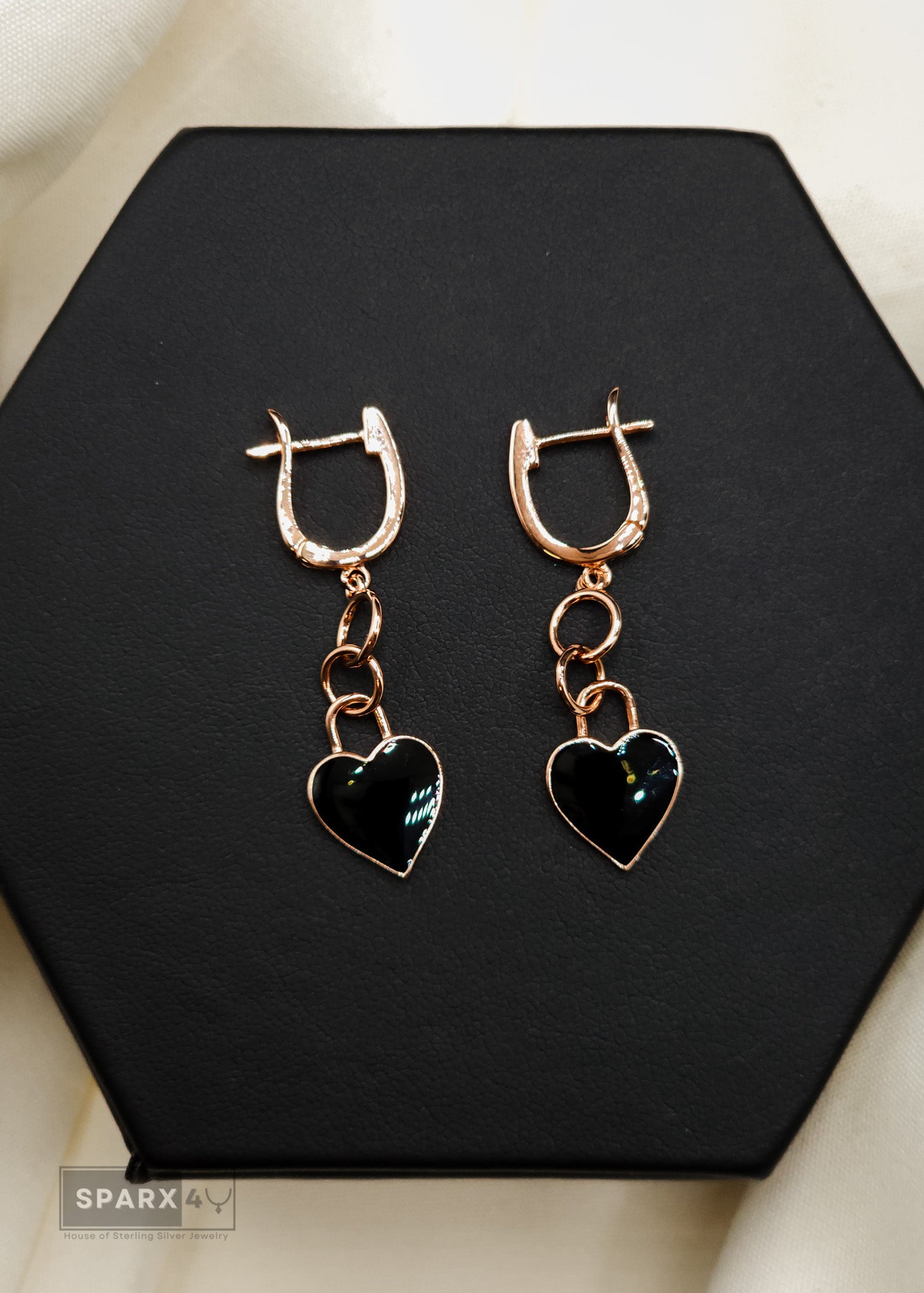 BLACK HEART DANGLE EARRINGS