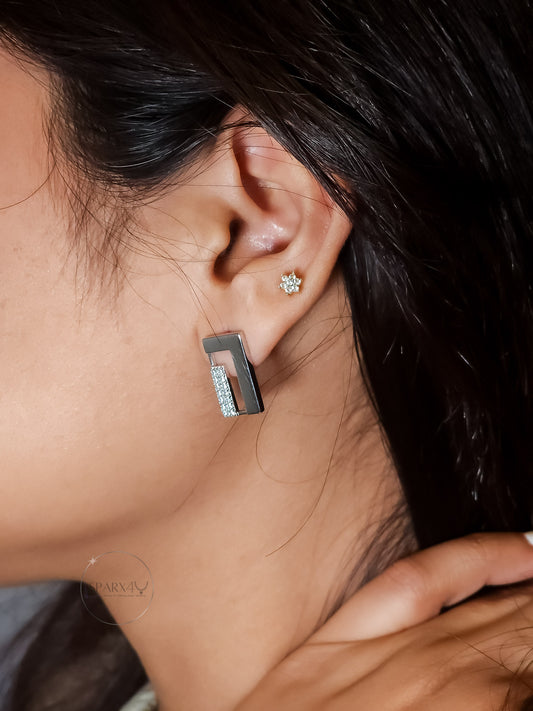 Sterling silver trendy stud earring