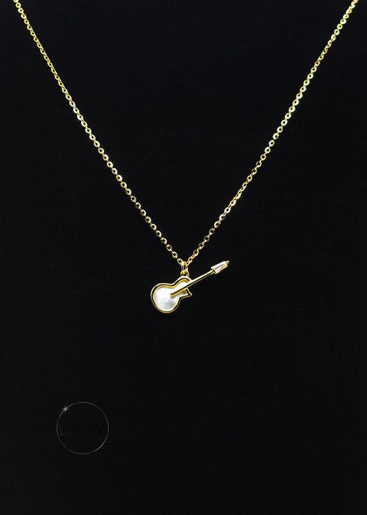 ELEGANCE NECKLACE