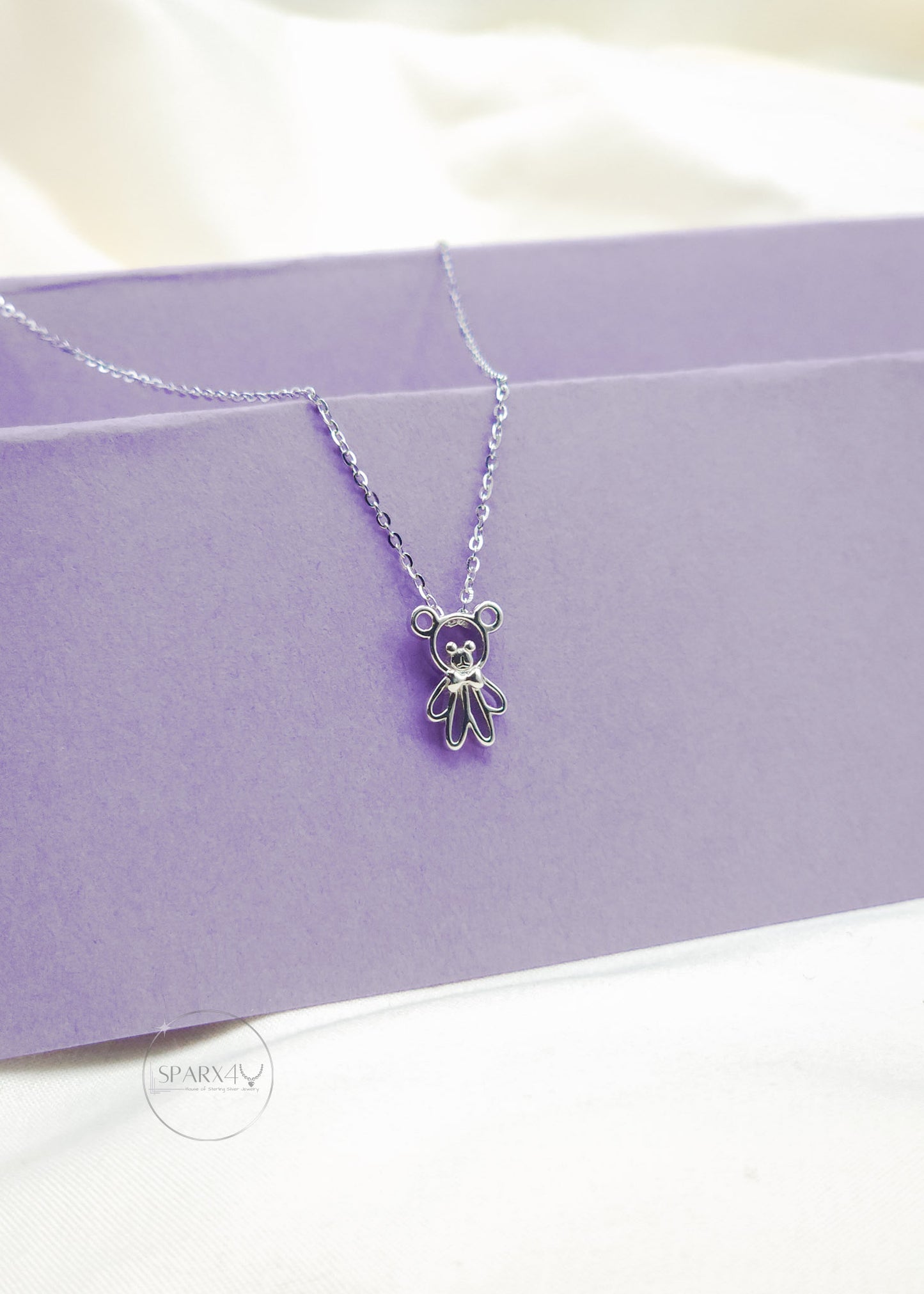 TEDDY NECKLACE