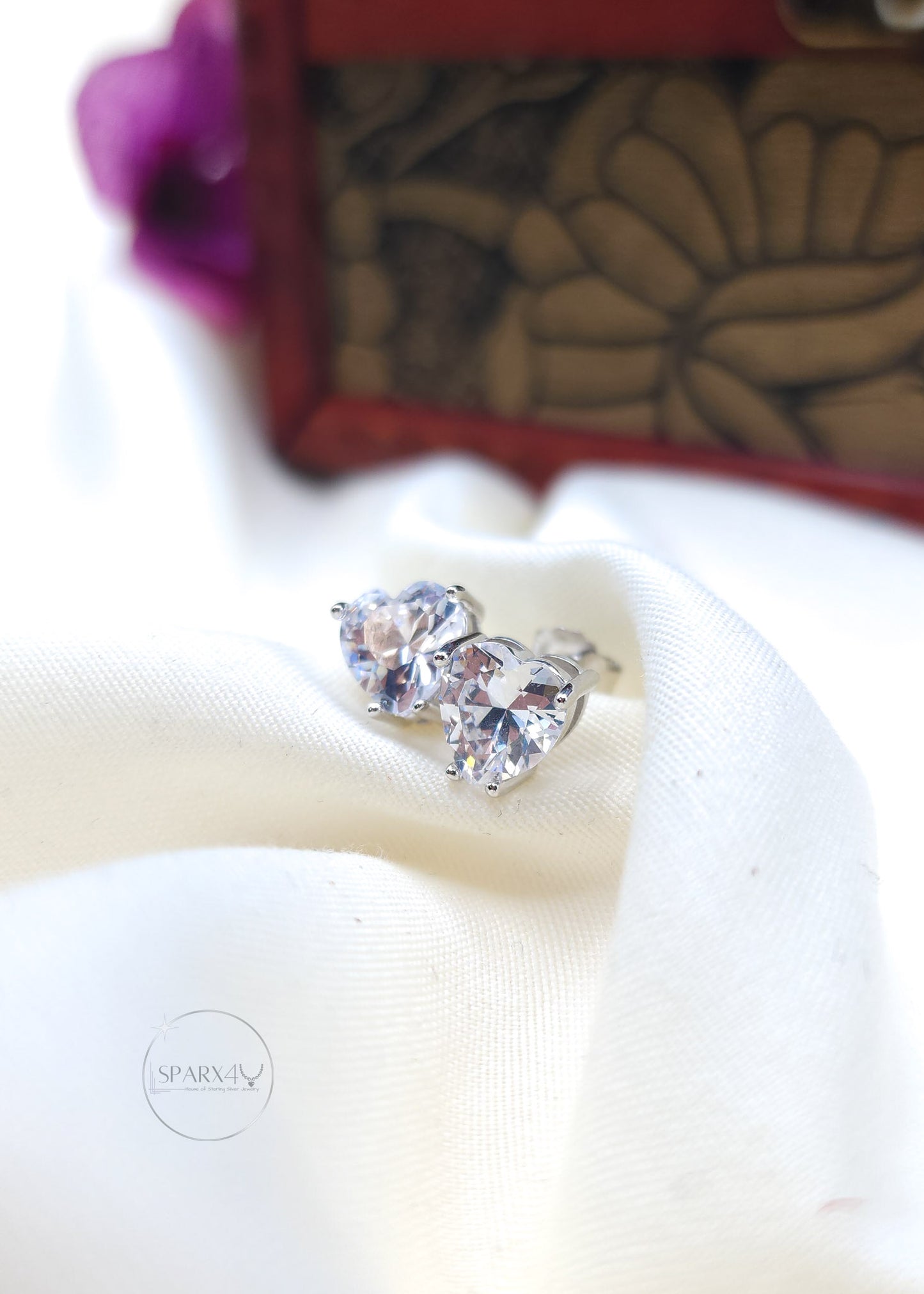 STERLING SILVER HEART SOLITAIRE STUD EARRING