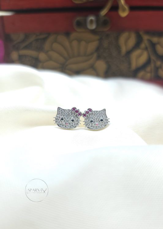 TWINKLING KITTY EARRING