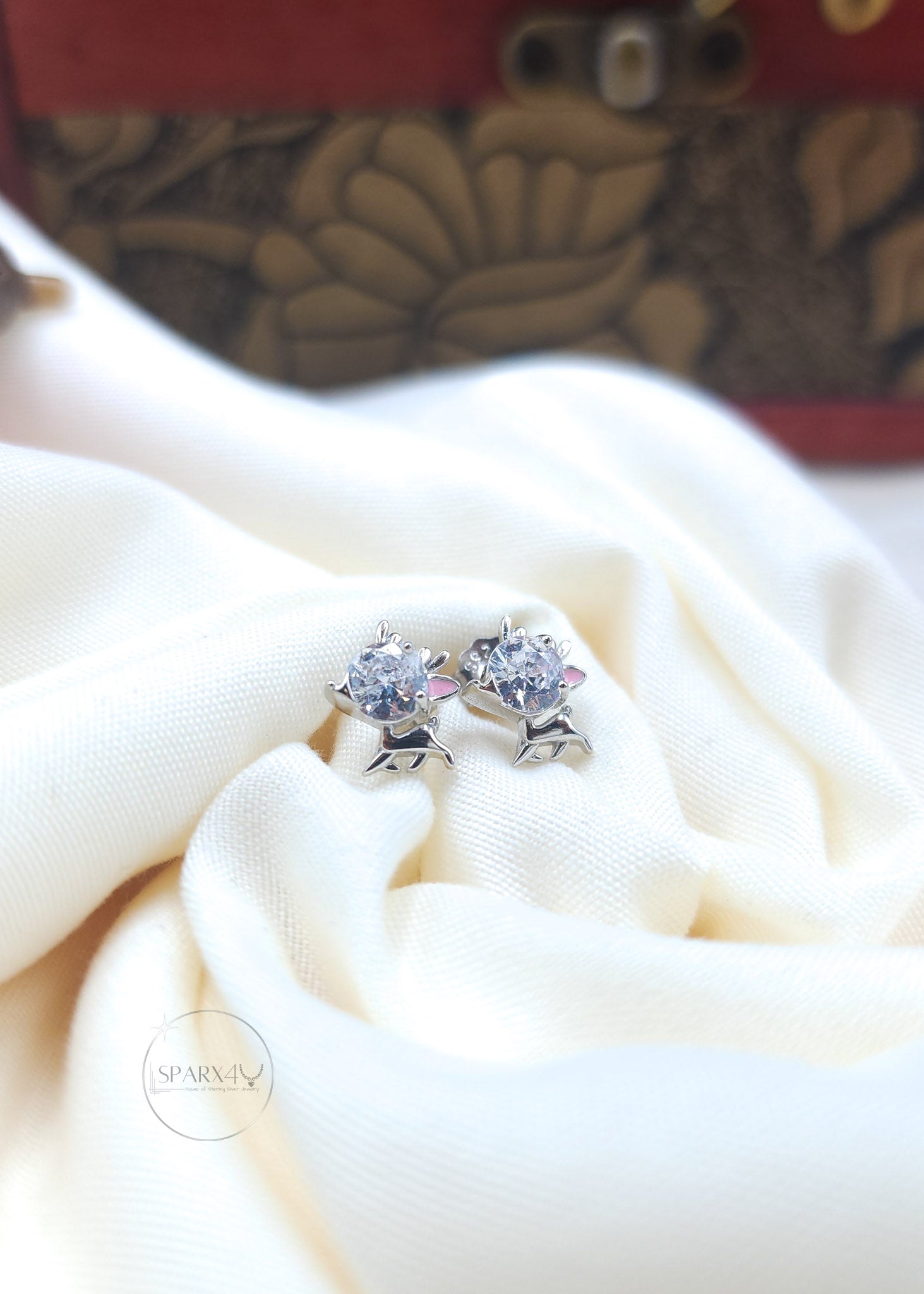 CHRISTMAS DEER EARRING