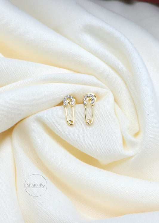 Gold SPARKLING PIN EARRING