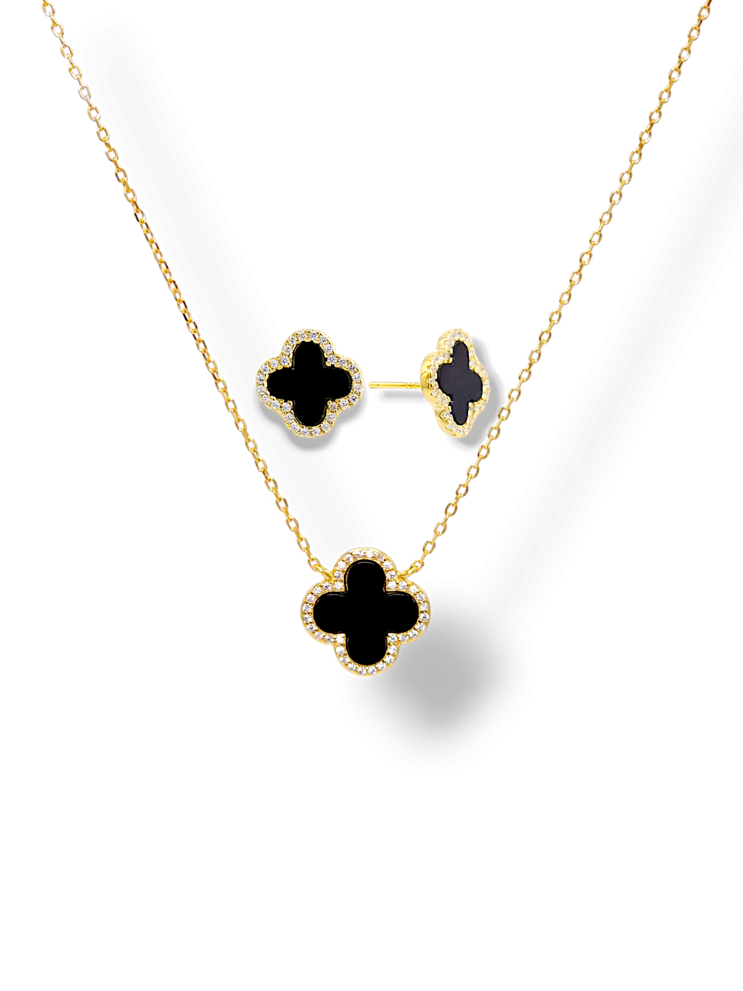 golden women jewellery