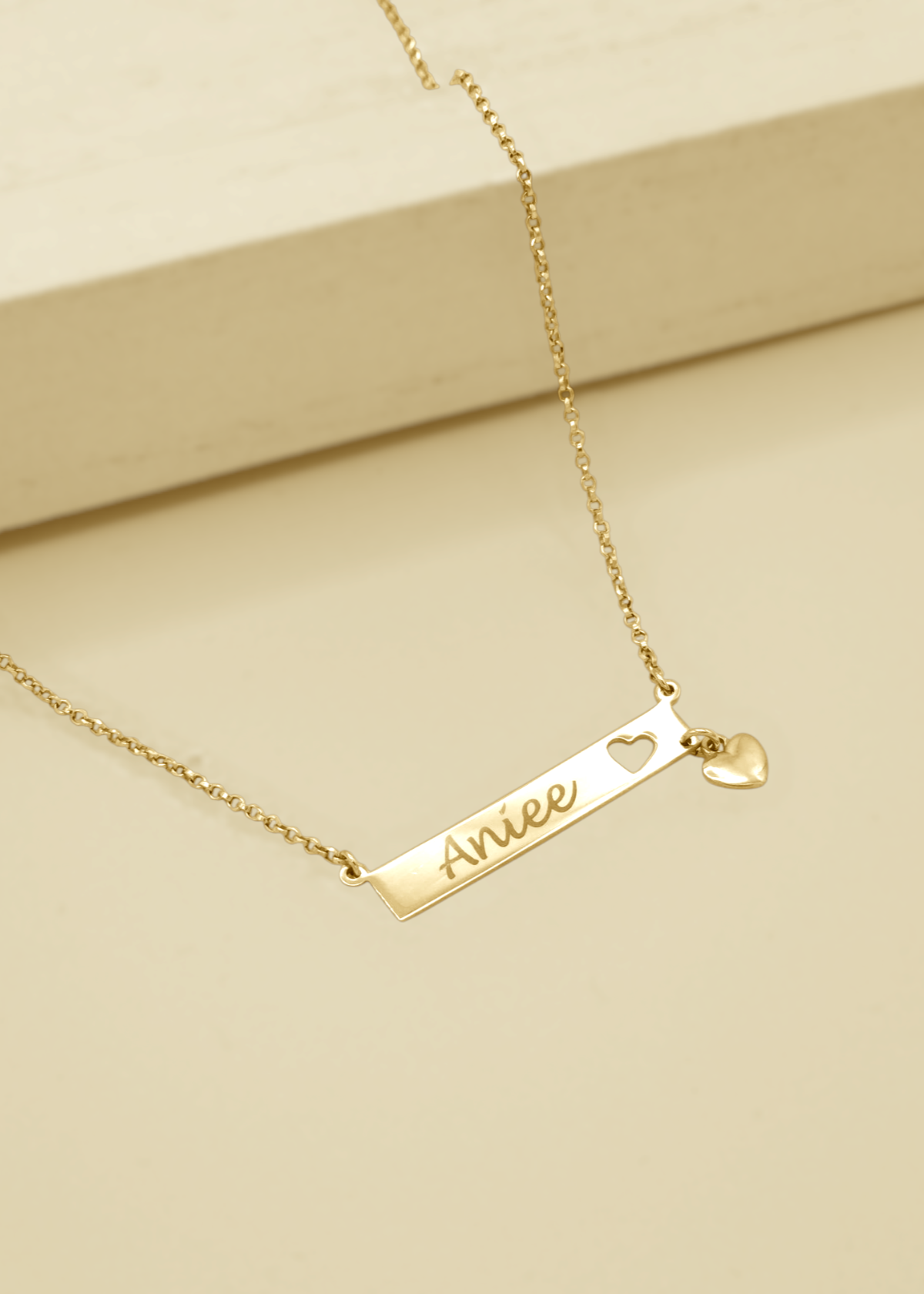 HEART BAR NECKLACE