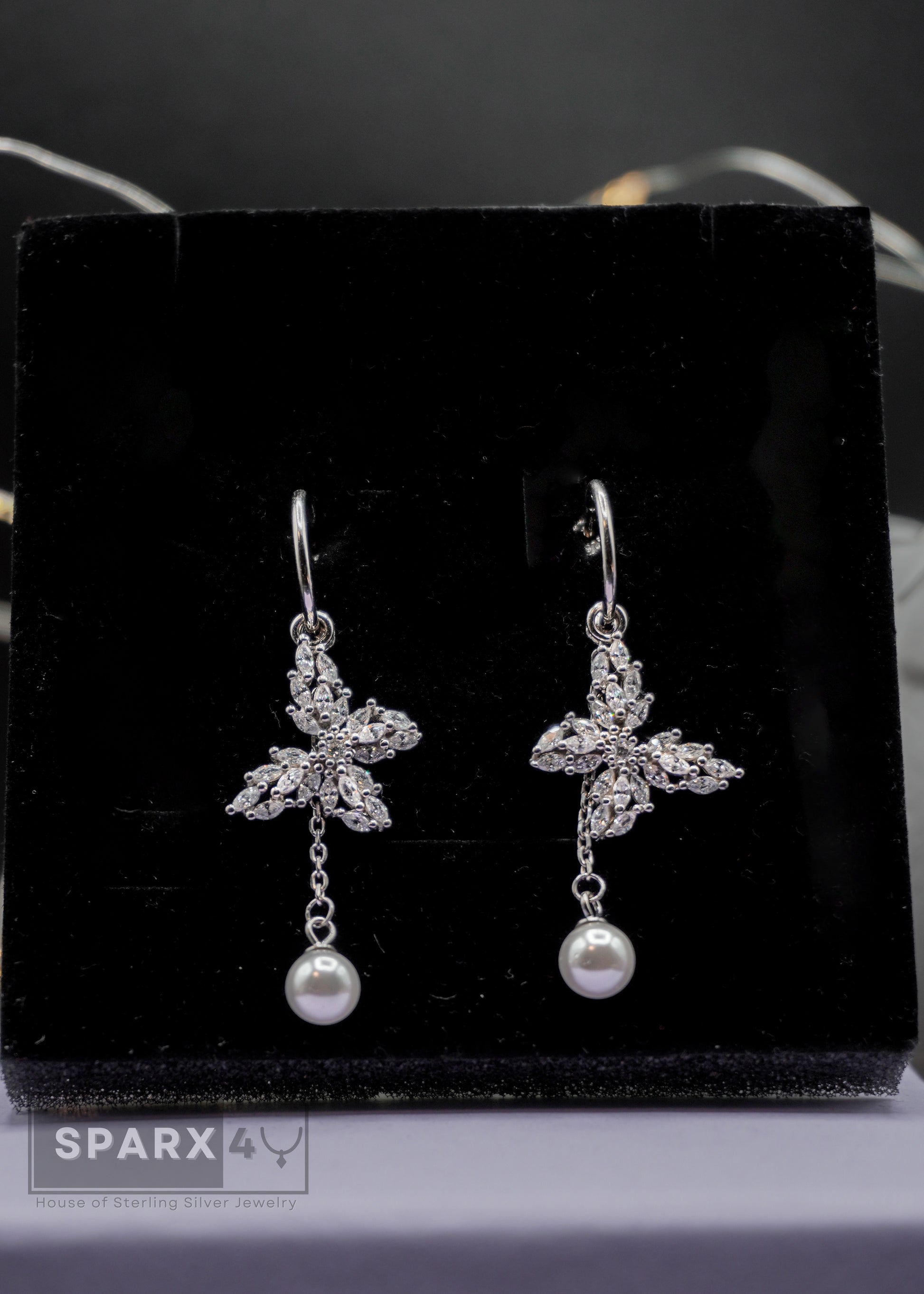 DANGLERS ELEGANT BUTTERFLY
