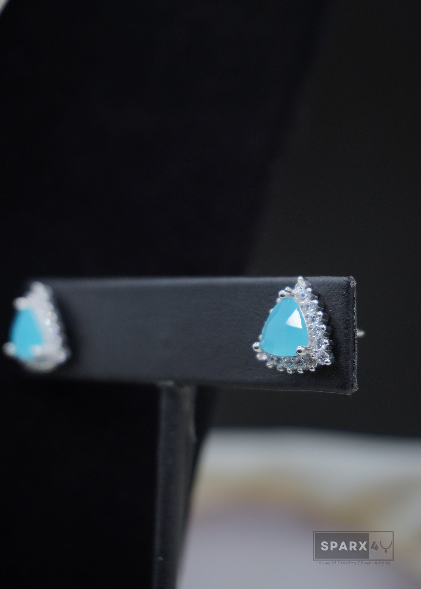 PARADISE BLUE PENDANT SET