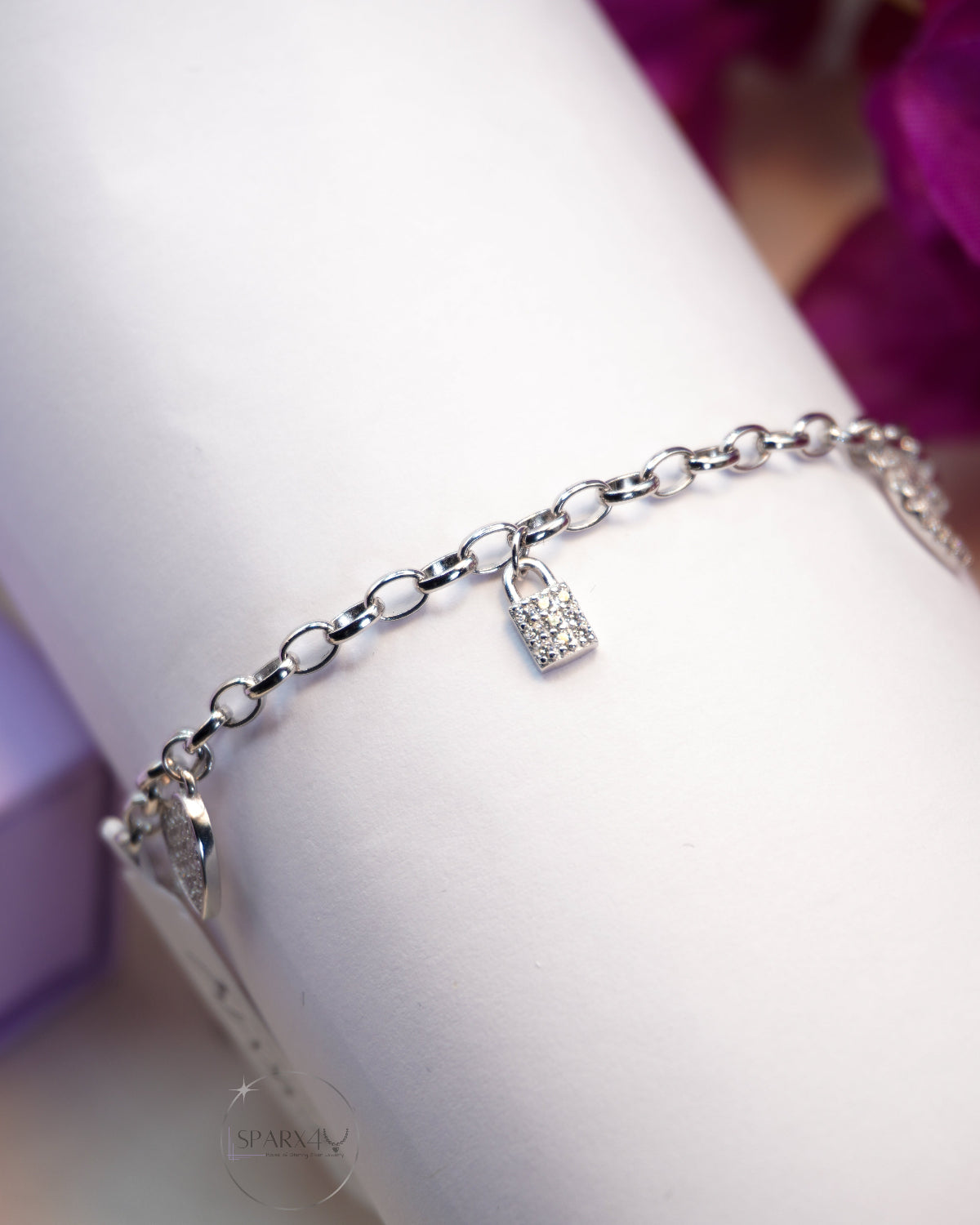 HEART OF ELEGENCE BRACELET