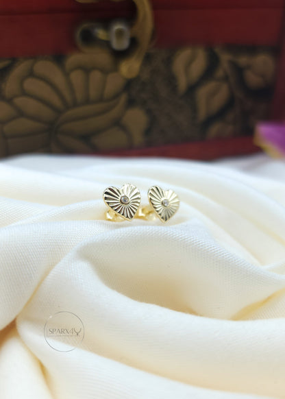 SHIMMERING HEART EARRING