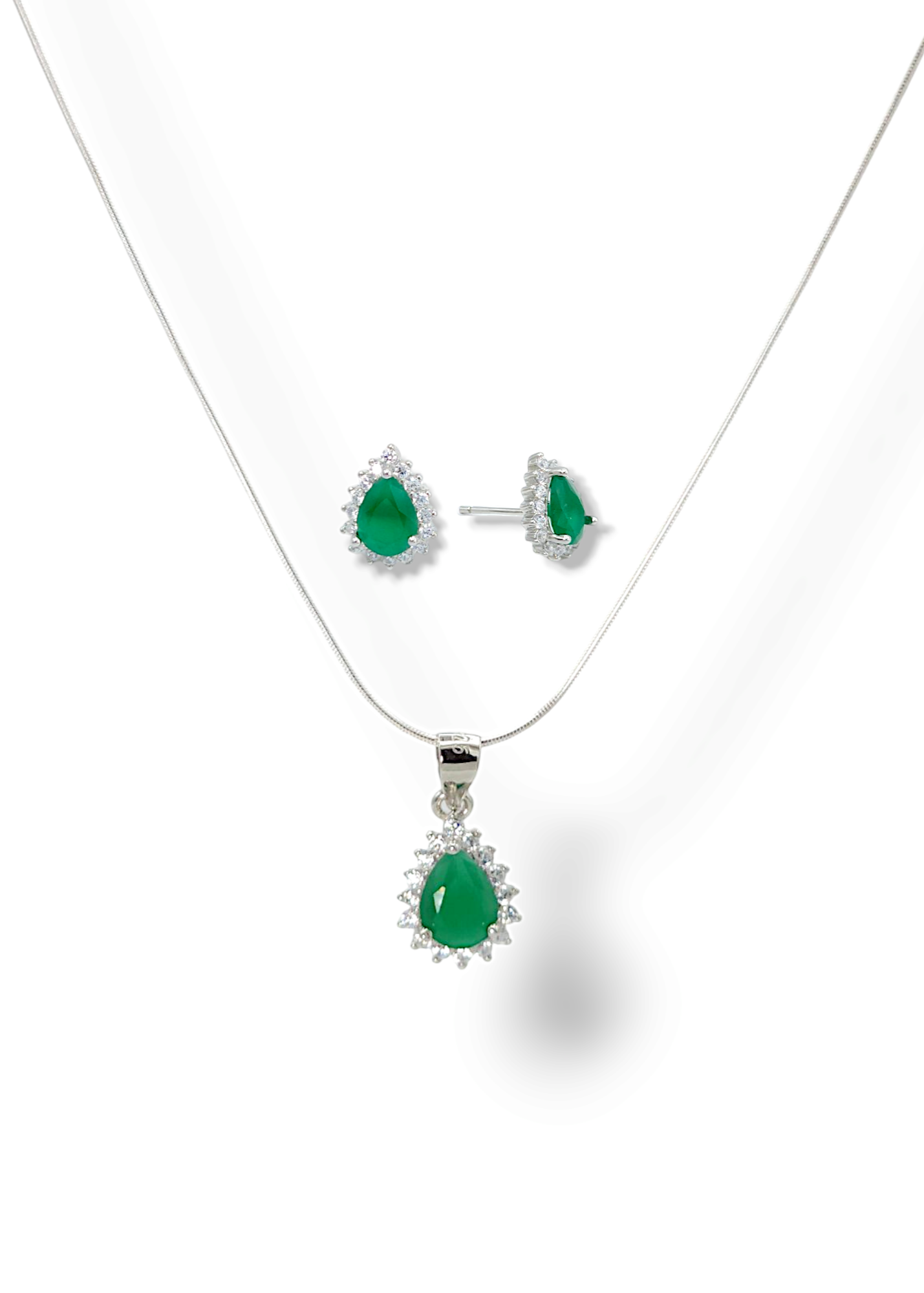 Female sterling silver jewellery