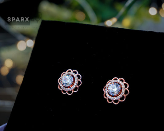 STUD EARRING
