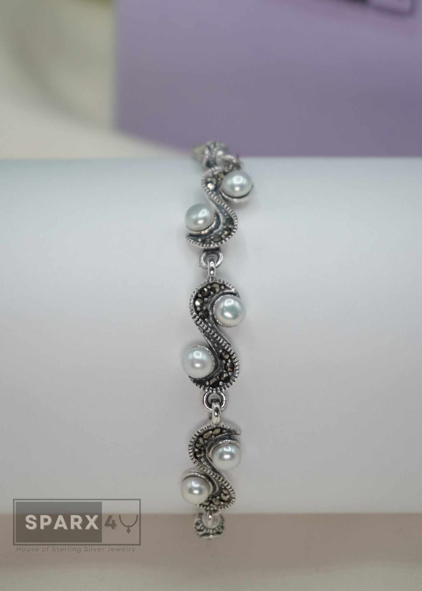 VINTAGE PEARL BRACELET