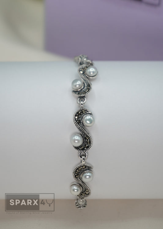 VINTAGE PEARL BRACELET