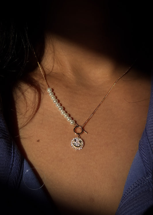 smile pearl necklace