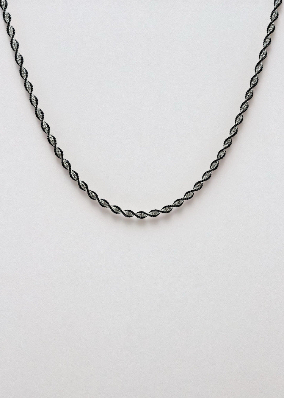 Twisted Rope Black Enamal Chain 